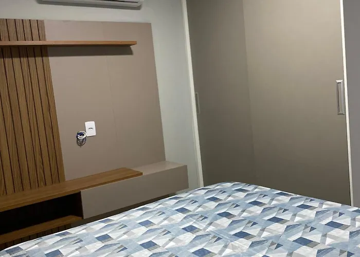 Flat De Luxo No Catole